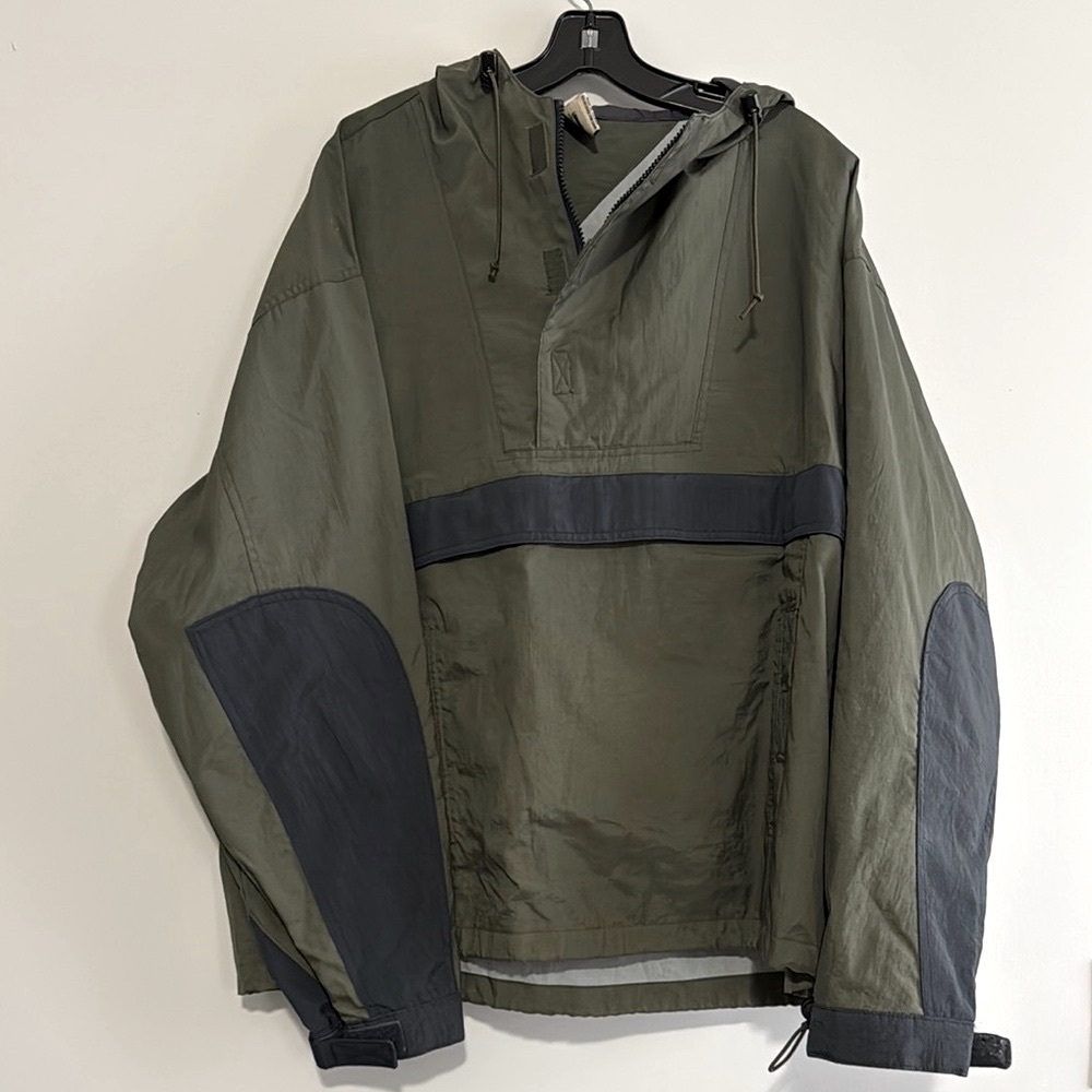 Gap Vintage Nylon Windbreaker with Hood and Relaxed Fit